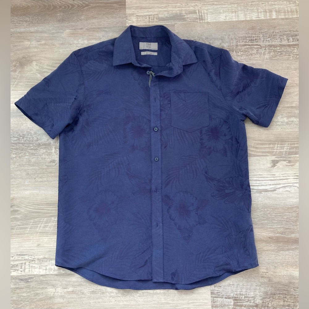 NWT M&S Midnight Tropic Shadow Palm Button-Up Shirt Modal  Sz M - doesn’t shrink